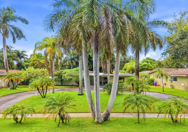 Single family home for sale at 151 SW 8th Avenue, Boca Raton, FL 33486 | MLS# B26077693 | Listing updated on 2026-10-10