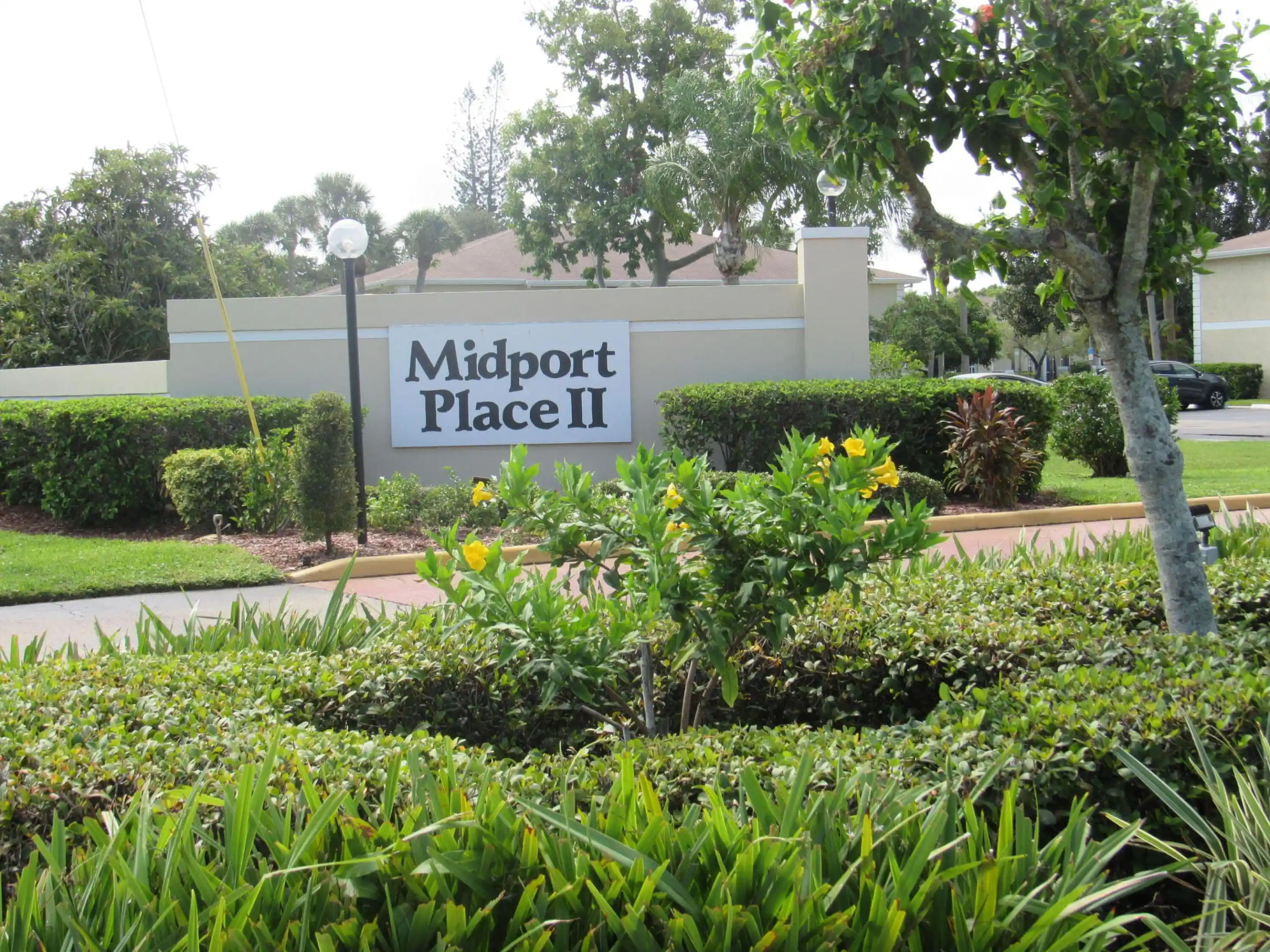 Photo 1 of Sale Pending at 1537 Se Royal Green Cir #202, Port Saint Lucie, FL 34952 | MLS# B26077701 | Listing updated on 2026-10-29
