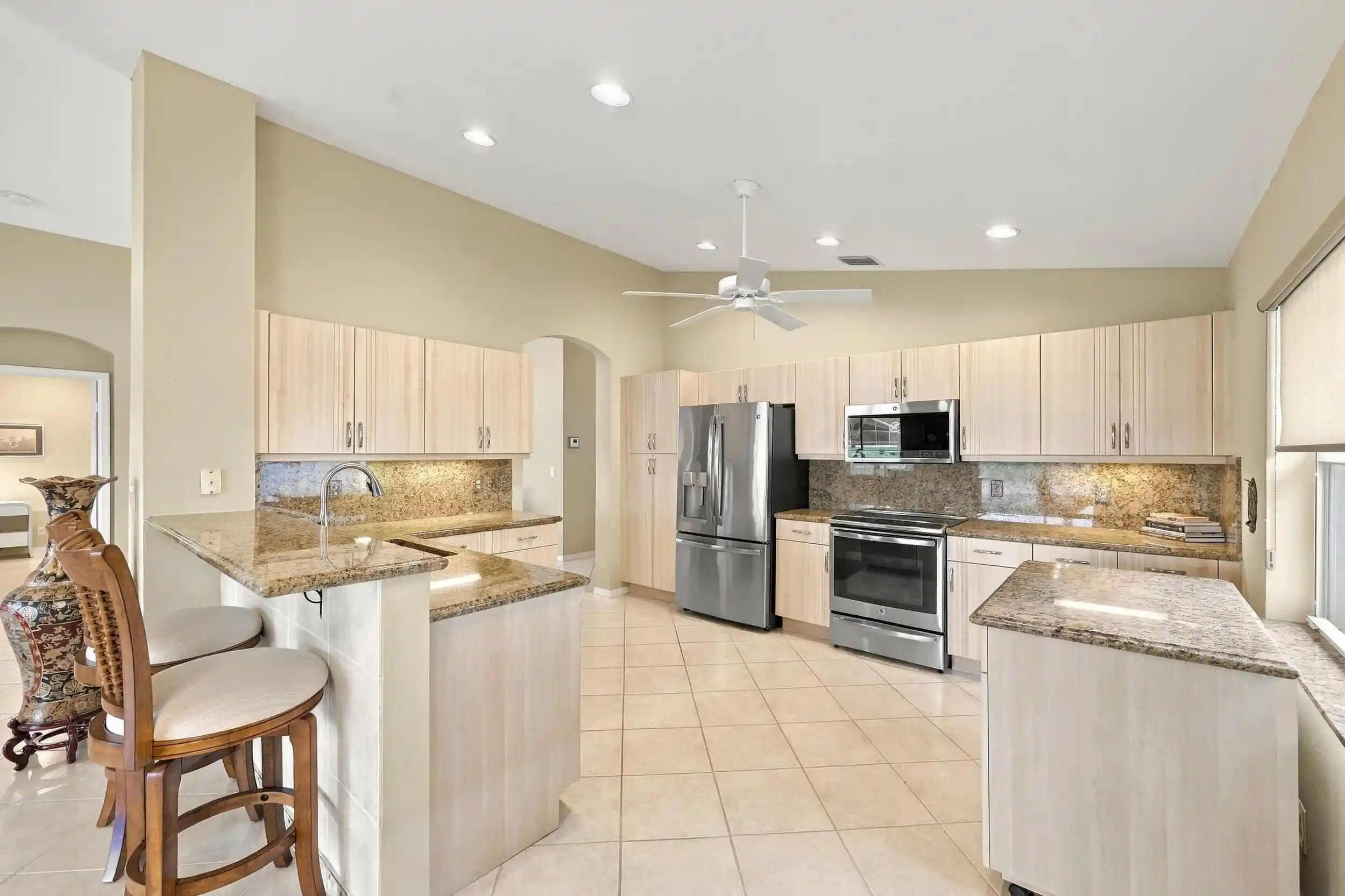 Photo 1 of Sale Pending at 7118 Treviso Ln, Boynton Beach, FL 33472 | MLS# B26077716 | Listing updated on 2026-10-20