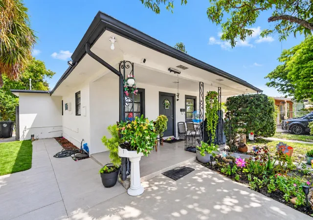 Photo 1 of Multi family home for sale at 1020 S K St, Lake Worth Beach, FL 33460 | MLS# B26077721 | Listing updated on 2026-10-10