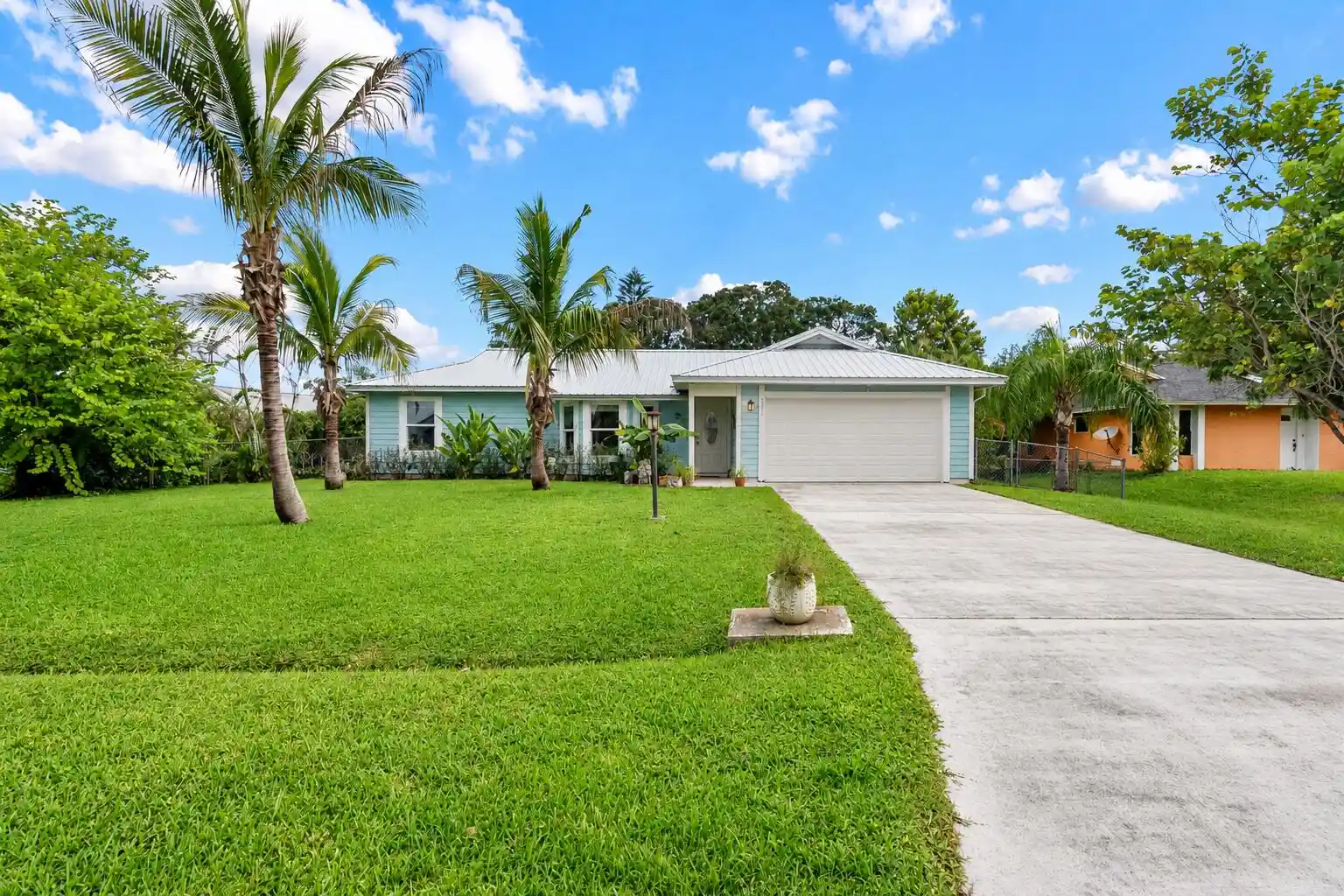 Photo 1 of Single family home for sale at 2321 Se Maslan Ave, Port Saint Lucie, FL 34952 | MLS# B26077759 | Listing updated on 2026-10-06