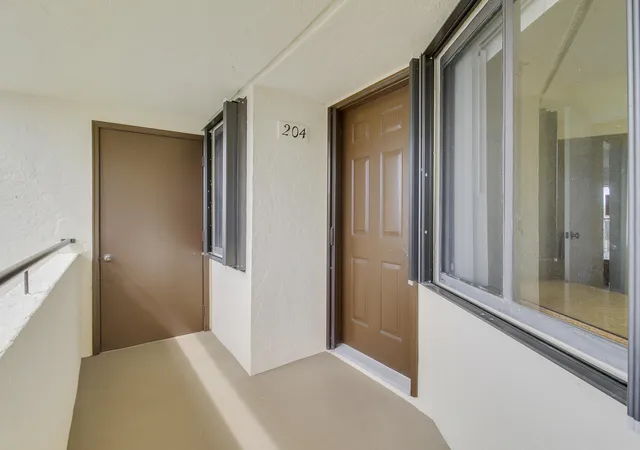 Photo 3 of Condo for sale at 6981 Se Constitution Blvd #204, Hobe Sound, FL 33455 | MLS# B26077816 | Listing updated on 2026-10-10