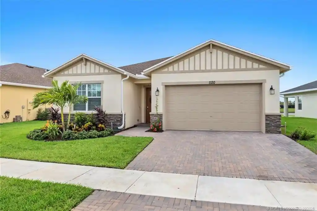Photo 1 of Single family home for sale at 1120 Se Crosswood Way, Port Saint Lucie, FL 34984 | MLS# M20056943 | Listing updated on 2026-10-22
