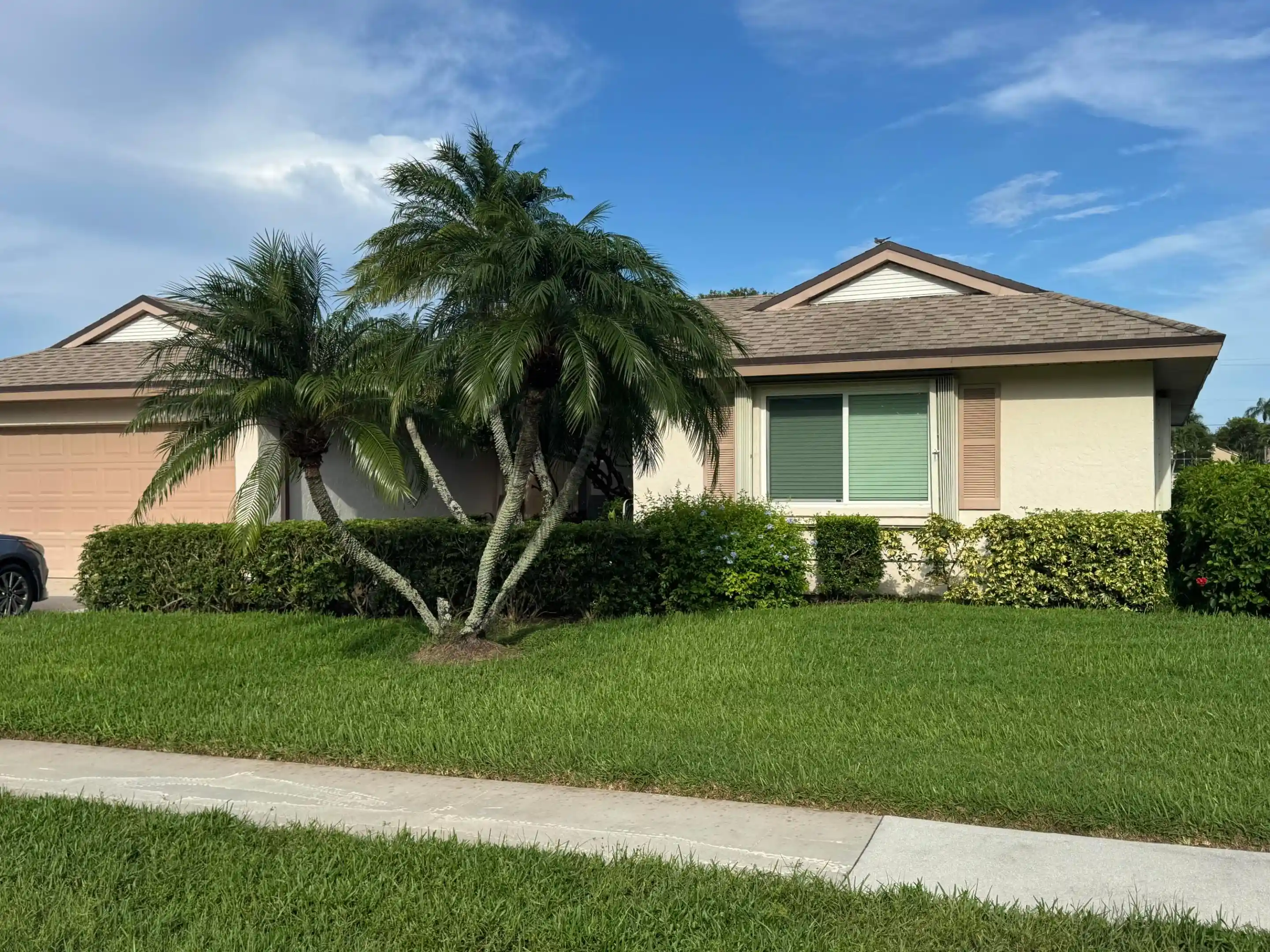 Photo 1 of Single family home for sale at 10548 Greentrail Dr S, Boynton Beach, FL 33436 | MLS# B26077836 | Listing updated on 2026-10-19