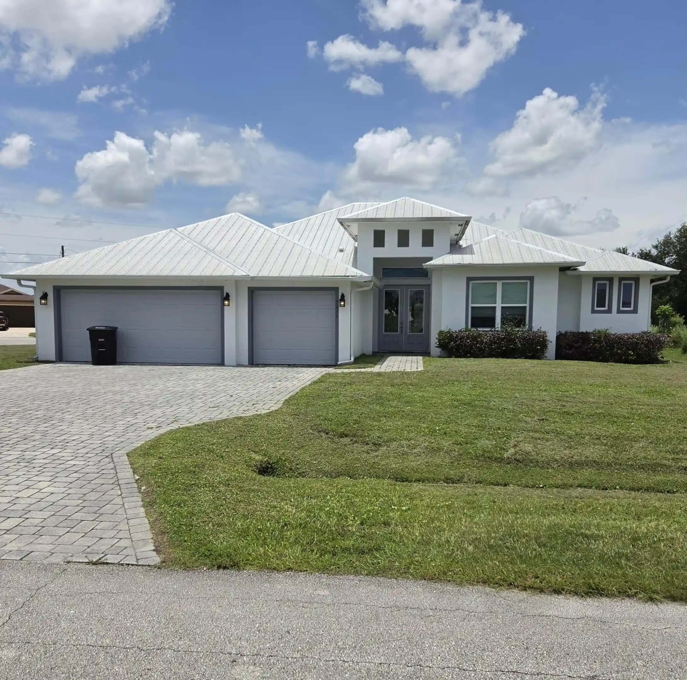 Photo 1 of Single family home for sale at 5231 Nw Iredell St, Port Saint Lucie, FL 34986 | MLS# B26077882 | Listing updated on 2026-10-19