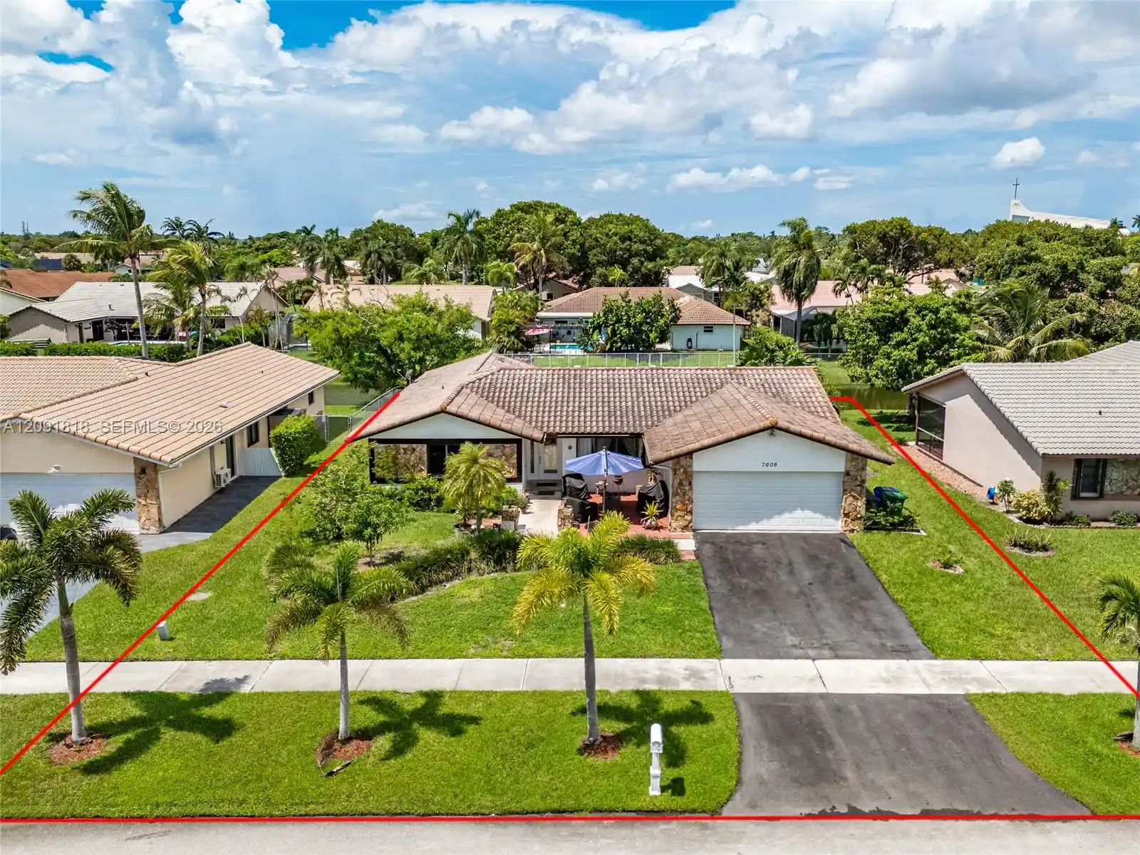 Single family home for sale at 7609 Sunflower Dr, Margate, FL 33063 | MLS# A12091818