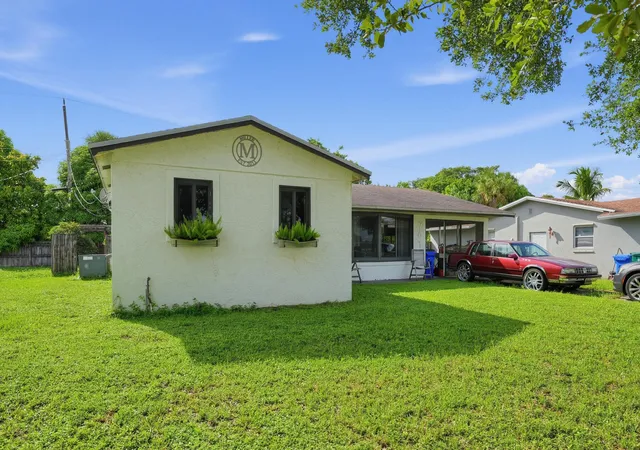 Photo 2 of Single family home for sale at 761 Nw 65th Avenue, Margate, FL 33063 | MLS# B26077932 | Listing updated on 2026-10-10