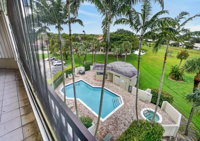 Photo 2 of Condo for sale at 6463 La Costa Dr #402, Boca Raton, FL 33433 | MLS# B26077956 | Listing updated on 2026-10-01