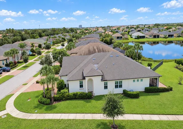 Photo 3 of Single family home for sale at 11476 Sw Lake Park Dr, Port Saint Lucie, FL 34987 | MLS# B26077970 | Listing updated on 2026-09-23