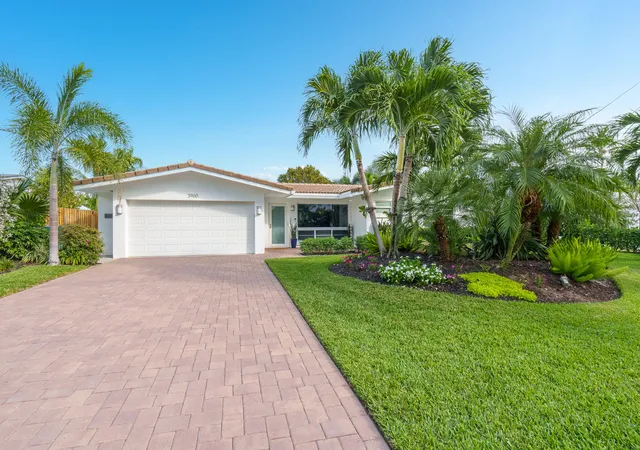 Photo 1 of Single family home for sale at 3960 Ne 16th Avenue, Oakland Park, FL 33334 | MLS# B26077973 | Listing updated on 2026-10-05