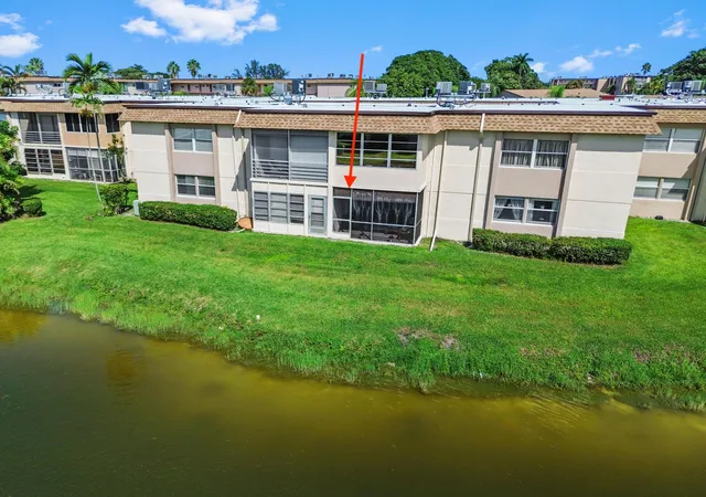 Photo 3 of Condo for sale at 504 Davis Rd #97, Palm Springs, FL 33461 | MLS# B26078053 | Listing updated on 2026-10-10