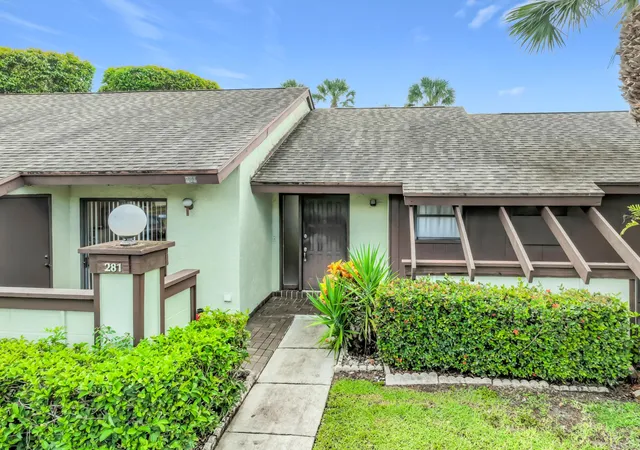 Photo 1 of Single family home for sale at 281 Amber Ct, Royal Palm Beach, FL 33411 | MLS# B26078065 | Listing updated on 2026-09-30