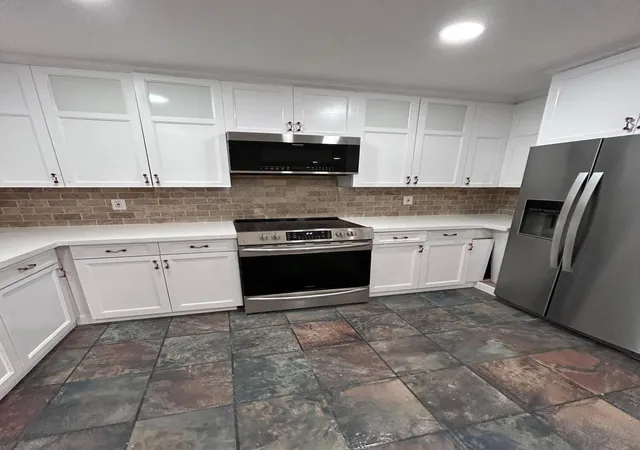 Photo 2 of Single family home for sale at 6105 Birch Dr, Fort Pierce, FL 34982 | MLS# B26078066 | Listing updated on 2026-10-10