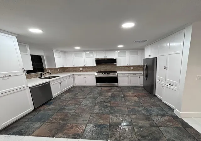 Photo 3 of Single family home for sale at 6105 Birch Dr, Fort Pierce, FL 34982 | MLS# B26078066 | Listing updated on 2026-10-10