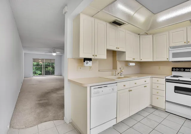 Photo 2 of Condo for sale at 3002 Portofino Isle #M3, Coconut Creek, FL 33066 | MLS# B26078077 | Listing updated on 2026-10-03