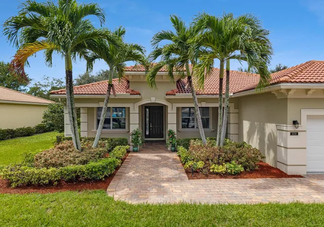 Photo 2 of Sale Pending at 6756 Osage Cir, West Palm Beach, FL 33413 | MLS# B26078082 | Listing updated on 2026-10-10