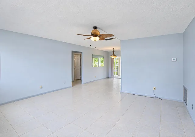 Photo 3 of Single family home for sale at 1030 Nw 69th Avenue, Margate, FL 33063 | MLS# B26078125 | Listing updated on 2026-09-28