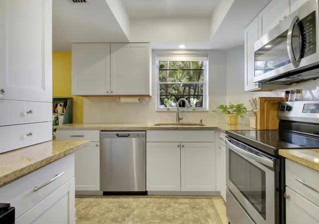 Photo 2 of Condo for sale at 18081 Se Country Clb Dr #13-123, Jupiter, FL 33469 | MLS# B26078187 | Listing updated on 2026-09-30