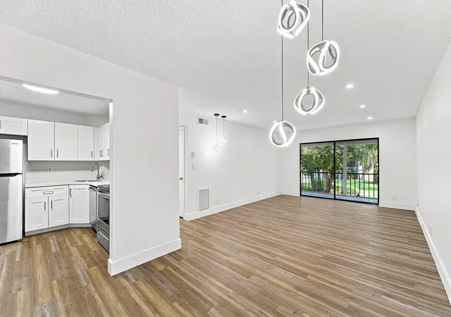 Photo 1 of Condo for sale at 3101 Oakland Shrs Dr #H210, Oakland Park, FL 33309 | MLS# B26078196 | Listing updated on 2026-10-10