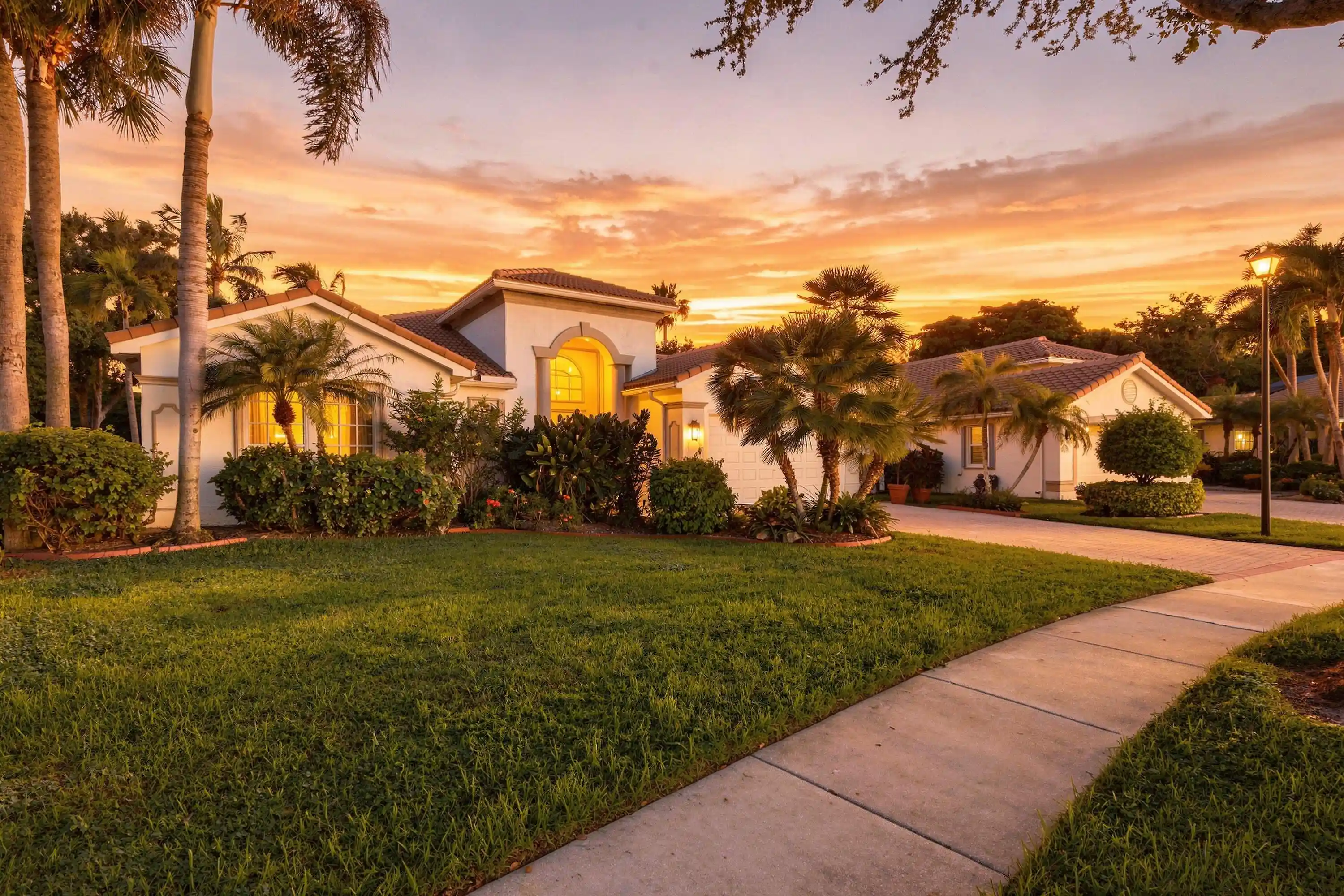 Photo 1 of Sale Pending at 6812 Molakai Cir, Boynton Beach, FL 33437 | MLS# B26078245 | Listing updated on 2026-10-15