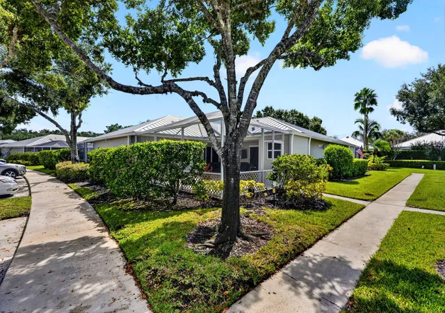 Photo 3 of Single family home for sale at 1555 Sw Waterfall Blvd, Palm City, FL 34990 | MLS# B26078254 | Listing updated on 2026-10-09