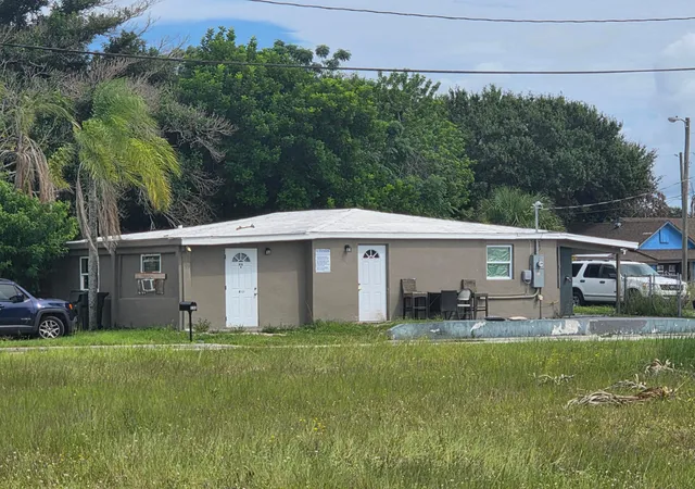 Photo 1 of Multi family home for sale at 916 N 10th Street, Fort Pierce, FL 34950 | MLS# B26078271 | Listing updated on 2026-10-10