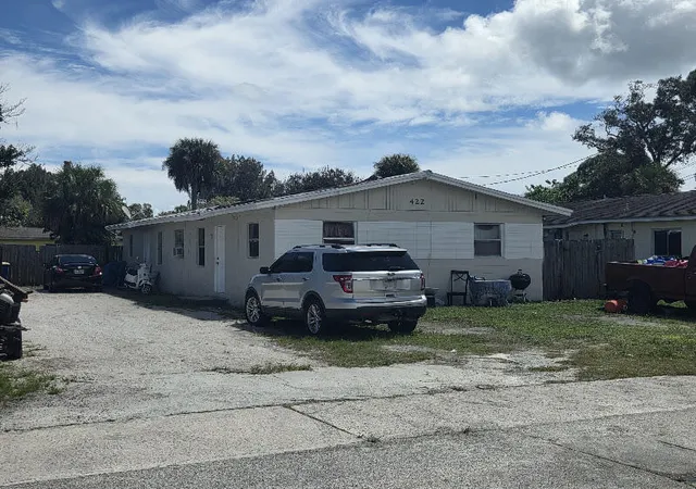 Multi family home for sale at 422 N 18th Street, Fort Pierce, FL 34950 | MLS# B26078278