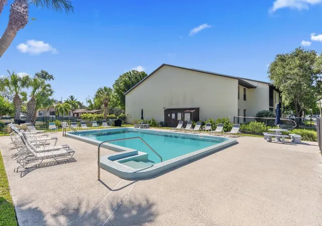 Photo 3 of Condo for sale at 250 Se Four Winds Dr #104, Stuart, FL 34996 | MLS# B26078298 | Listing updated on 2026-09-23