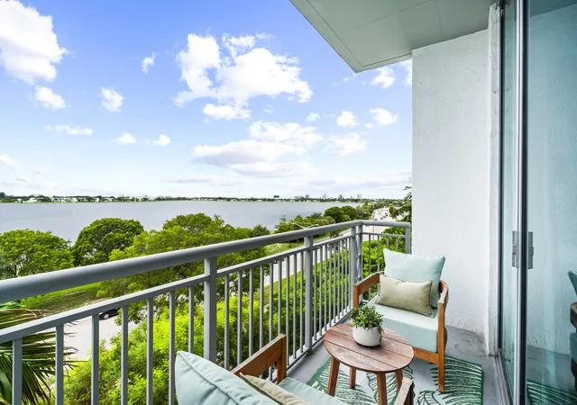Photo 3 of Condo for sale at 300 S Australian Ave #Unit 425, West Palm Beach, FL 33401 | MLS# B26078369 | Listing updated on 2026-10-09