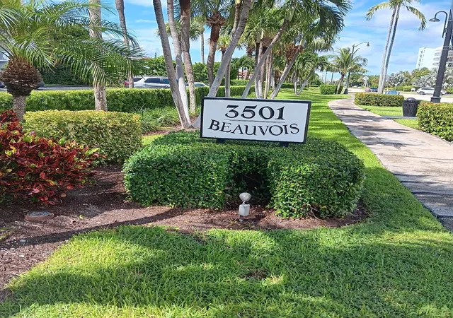 Photo 6 of Condo for sale at 3501 S Ocean Blvd #107, Palm Beach, FL 33480 | MLS# B26078378 | Listing updated on 2026-10-10