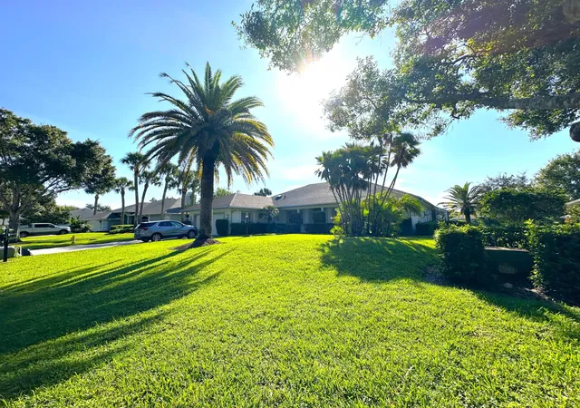 Photo 2 of Single family home for sale at 2263 Sw Danforth Cir, Palm City, FL 34990 | MLS# B26078458 | Listing updated on 2026-09-24