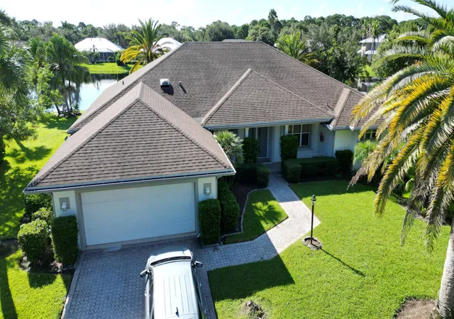Photo 3 of Single family home for sale at 2263 Sw Danforth Cir, Palm City, FL 34990 | MLS# B26078458 | Listing updated on 2026-09-24