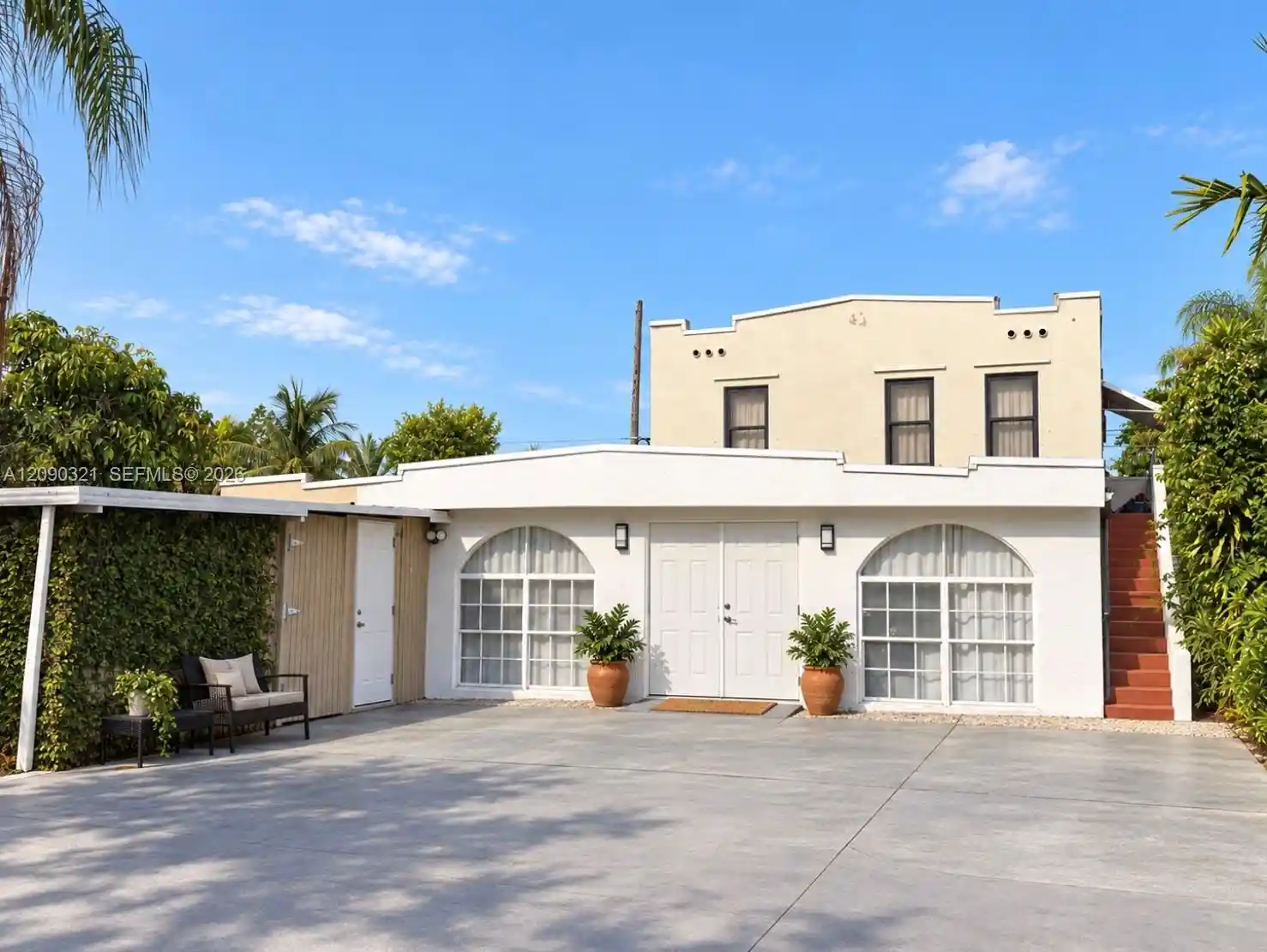 Listing Photo 1 - Condo for sale in 4224 SW 60th Pl located at 4224 SW 60th Pl, South Miami, FL 33155 - Unit 4224 SW 60th Place