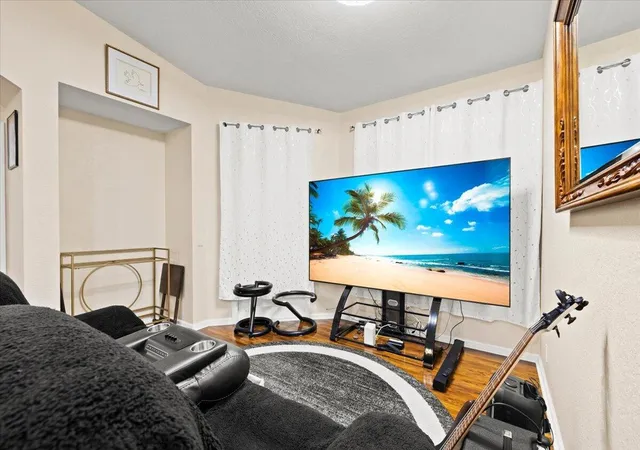 Photo 3 of Townhouse for sale at 3175 Laurel Ridge Cir, Riviera Beach, FL 33404 | MLS# B26078521 | Listing updated on 2026-10-10