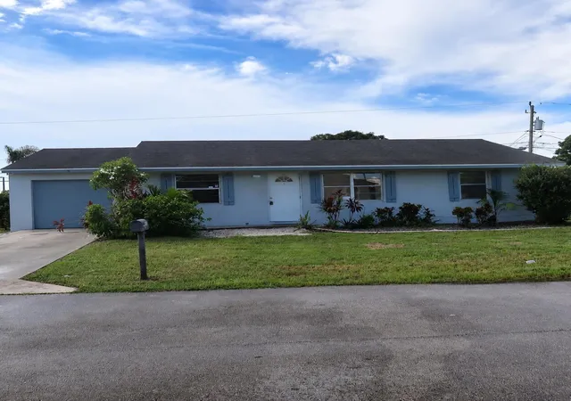 Photo 1 of Single family home for sale at 9052 Melody Rd, Lake Worth, FL 33467 | MLS# B26078549 | Listing updated on 2026-10-08