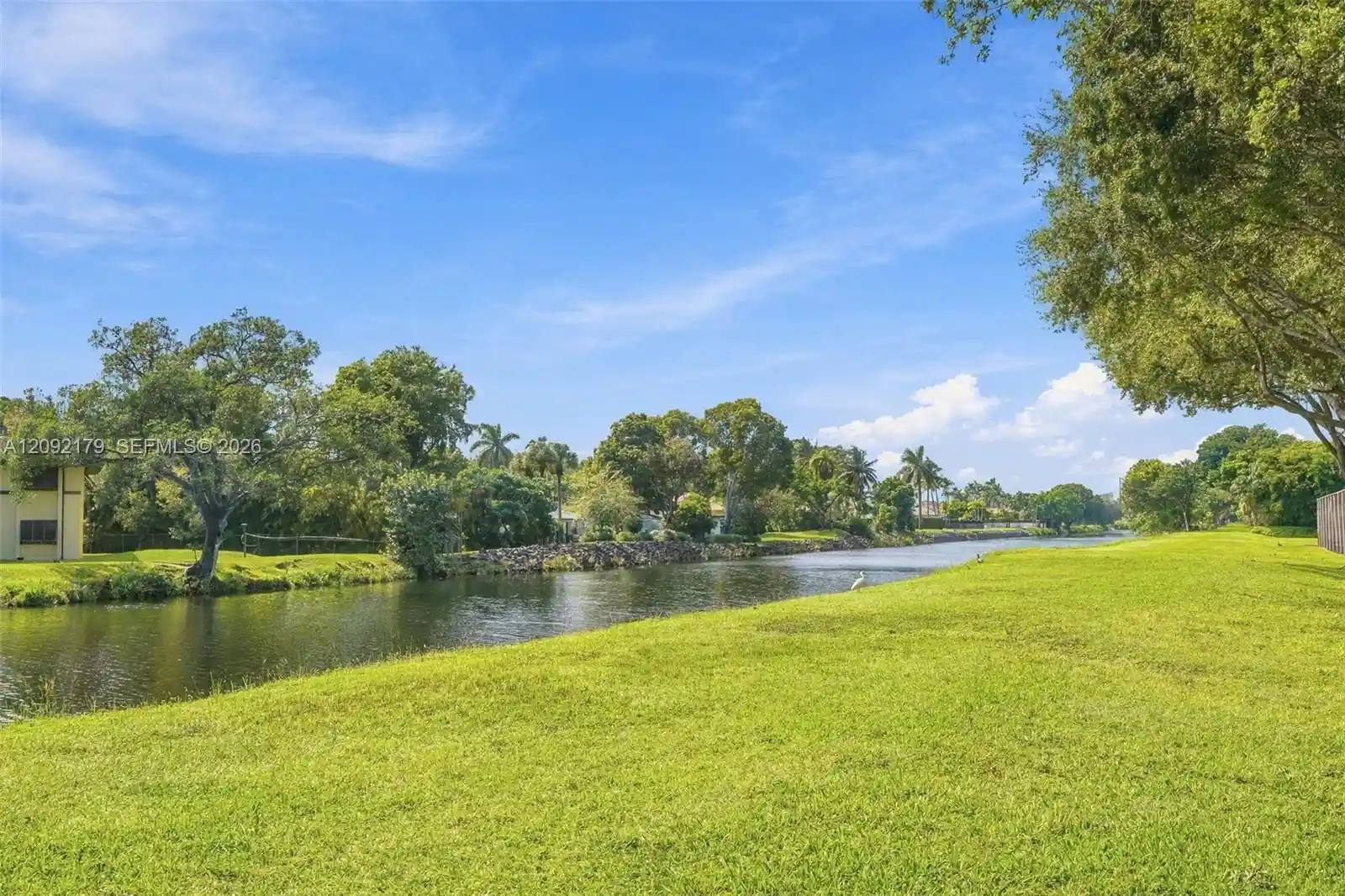 Condo for sale at 7928 Camino Cir #D-8, Miami, FL 33143 | MLS# A12092179