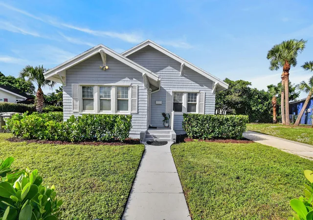 Single family home for sale at 415 Greenbriar Dr, West Palm Beach, FL 33403 | MLS# B26078671