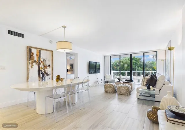 Photo 2 of Condo for sale at 2860 S Ocean Blvd #209, Palm Beach, FL 33480 | MLS# B26078676 | Listing updated on 2026-09-24
