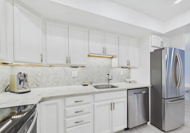 Photo 3 of Condo for sale at 2860 S Ocean Blvd #209, Palm Beach, FL 33480 | MLS# B26078676 | Listing updated on 2026-09-24