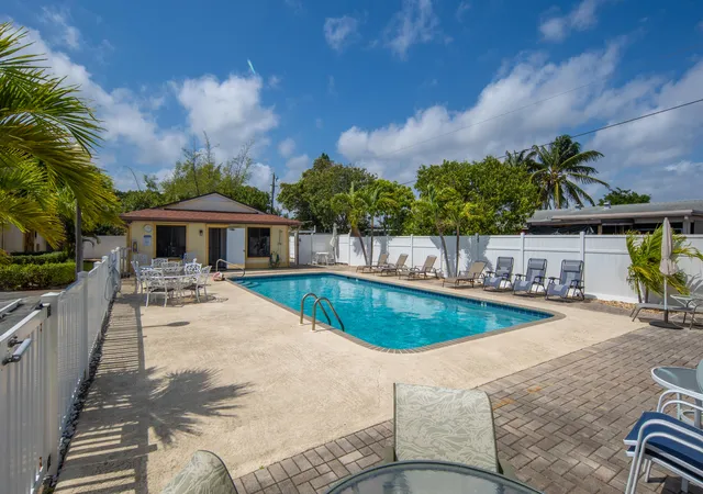 Photo 2 of Condo for sale at 815 Andrew Redding Rd #302, Lantana, FL 33462 | MLS# B26078686 | Listing updated on 2026-10-10