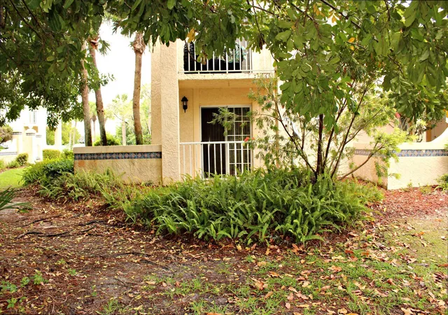 Condo for sale at 1604 SE Green Acres Cir #T103, Port Saint Lucie, FL 34952 | MLS# B26078704