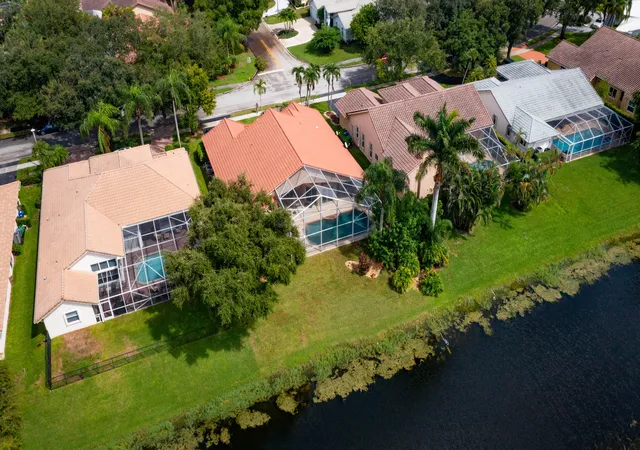 Photo 2 of Single family home for sale at 4900 Nw 100th Terrace, Coral Springs, FL 33076 | MLS# B26078716 | Listing updated on 2026-10-10