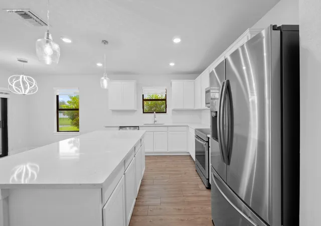 Photo 2 of Single family home for sale at 3125 Buttonwood Ct, Oakland Park, FL 33311 | MLS# B26078731 | Listing updated on 2026-10-09