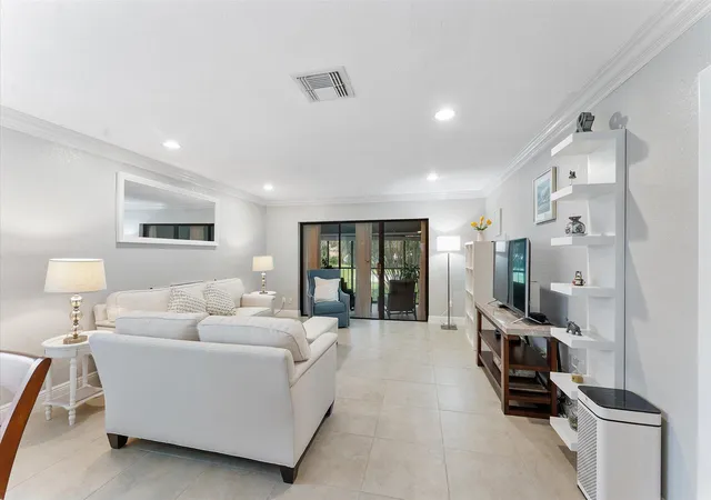 Photo 4 of Condo for sale at 9193 Pecky Cypress Ln #6b, Boca Raton, FL 33428 | MLS# B26078818 | Listing updated on 2026-10-09