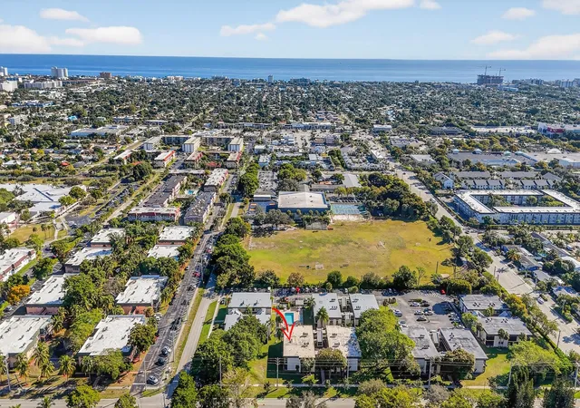 Photo 2 of Condo for sale at 265 Se 10th Street #11C, Deerfield Beach, FL 33441 | MLS# B26078876 | Listing updated on 2026-09-23