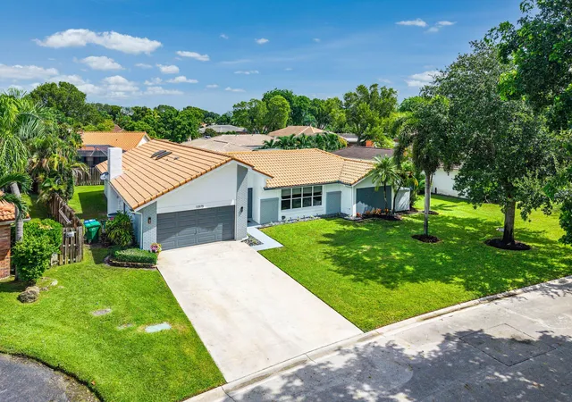 Photo 1 of Single family home for sale at 10975 Nw 19th Street, Coral Springs, FL 33071 | MLS# B26078903 | Listing updated on 2026-10-04