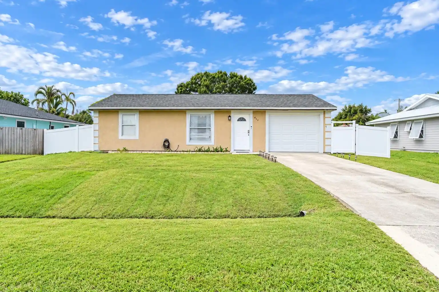 Photo 1 of Single family home for sale at 420 Sw Parish Ter, Port Saint Lucie, FL 34984 | MLS# B26078992 | Listing updated on 2026-10-06