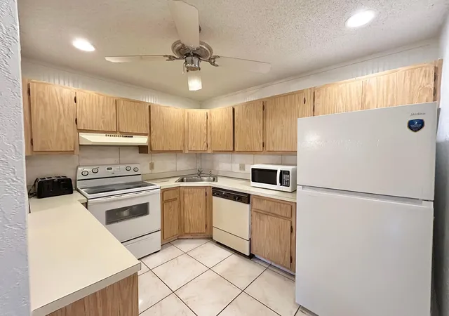 Photo 2 of Condo for sale at 435 Pine Glen Ln #B-2, Greenacres, FL 33463 | MLS# B26079024 | Listing updated on 2026-10-10