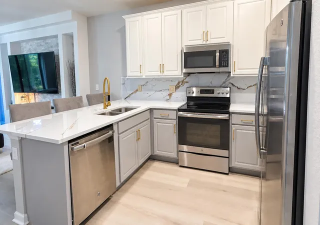 Photo 3 of Townhouse for sale at 6943 Broadland Way, Coconut Creek, FL 33073 | MLS# B26079031 | Listing updated on 2026-10-05