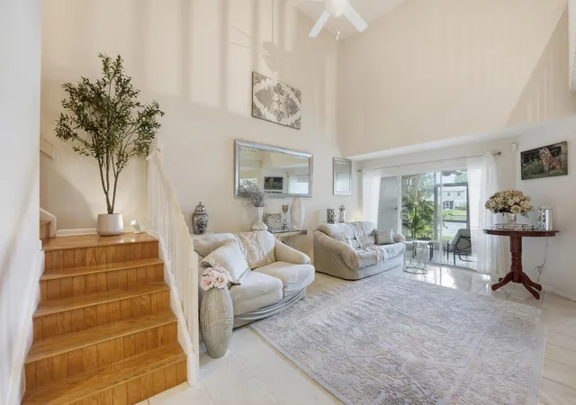 Townhouse for sale at 9172 Boca Gdns Pkwy #B, Boca Raton, FL 33496 | MLS# B26079063